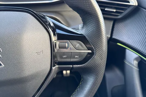BT71FNG PEUGEOT e-2008 50kWh GT Premium Auto 5dr Thumbnail #43