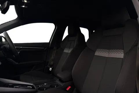 ST74UDM Audi A3 Sport 30 TFSI  116 PS S tronic Thumbnail #17