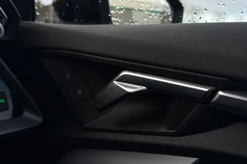 ST74UDM Audi A3 Sport 30 TFSI  116 PS S tronic Thumbnail #22