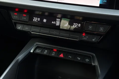 ST74UDM Audi A3 Sport 30 TFSI  116 PS S tronic Thumbnail #23