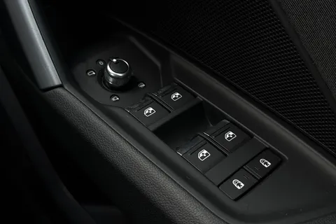 ST74UDM Audi A3 Sport 30 TFSI  116 PS S tronic Thumbnail #38