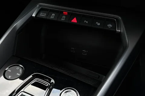 ST74UDM Audi A3 Sport 30 TFSI  116 PS S tronic Thumbnail #39