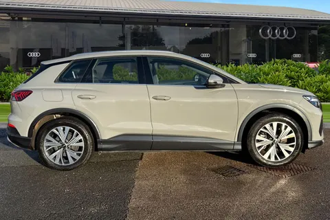 LV24WPK Audi Q4 e-tron Q4 Sport 45 e-tron 210,00 kW Thumbnail #3