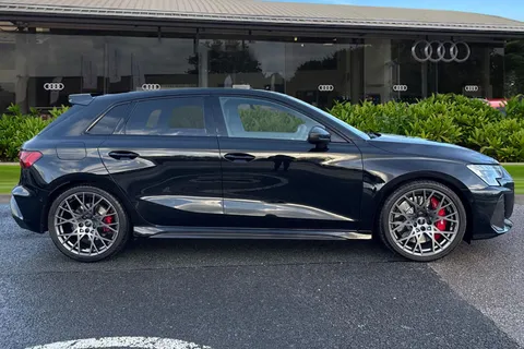 PJ25USH Audi RS 3 RS 3 Sportback Carbon Black 400 PS S tronic Thumbnail #3