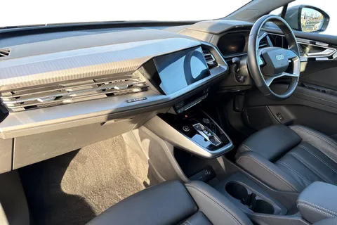 LV24WPK Audi Q4 e-tron Q4 Sport 45 e-tron 210,00 kW Thumbnail #9