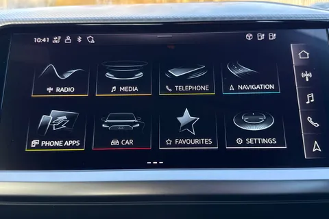 LV24WPK Audi Q4 e-tron Q4 Sport 45 e-tron 210,00 kW Thumbnail #12