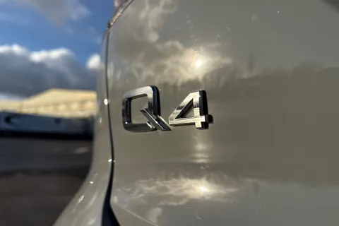 LV24WPK Audi Q4 e-tron Q4 Sport 45 e-tron 210,00 kW Thumbnail #35