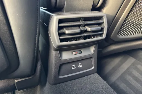 PJ25USH Audi RS 3 RS 3 Sportback Carbon Black 400 PS S tronic Thumbnail #38