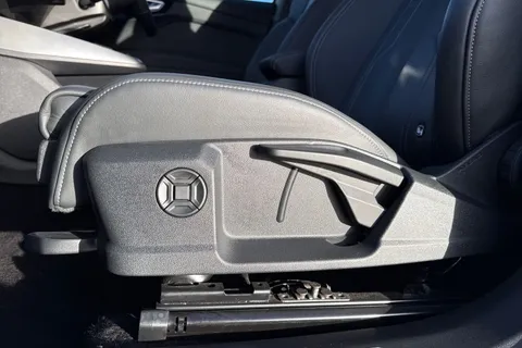 LV24WPK Audi Q4 e-tron Q4 Sport 45 e-tron 210,00 kW Thumbnail #44