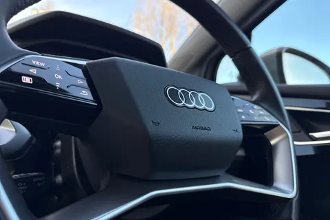 LV24WPK Audi Q4 e-tron Q4 Sport 45 e-tron 210,00 kW Thumbnail #51