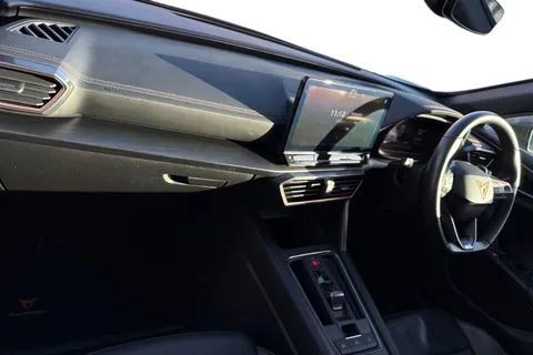 MJ21TZT CUPRA Formentor 1.5 TSI V2 DSG Euro 6 (s/s) 5dr Thumbnail #15