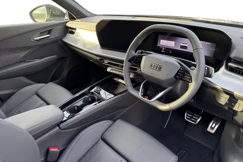  Audi Q3 1.5 TFSI S line S Tronic Euro 6 (s/s) 5dr Thumbnail #14