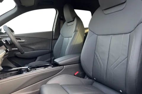  Audi Q3 1.5 TFSI S line S Tronic Euro 6 (s/s) 5dr Thumbnail #16