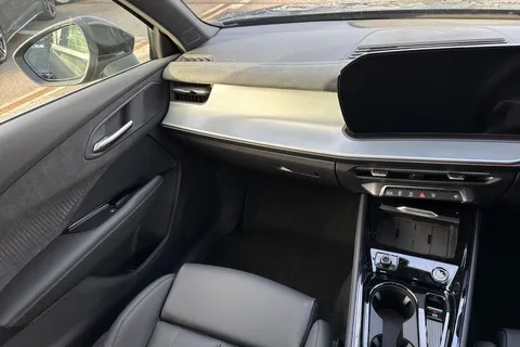  Audi Q3 1.5 TFSI S line S Tronic Euro 6 (s/s) 5dr Thumbnail #20