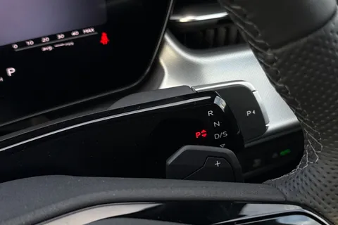  Audi Q3 1.5 TFSI S line S Tronic Euro 6 (s/s) 5dr Thumbnail #23