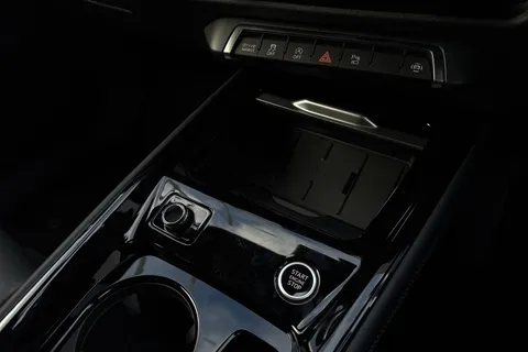  Audi Q3 1.5 TFSI S line S Tronic Euro 6 (s/s) 5dr Thumbnail #27