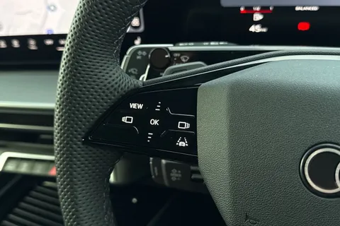  Audi Q3 1.5 TFSI S line S Tronic Euro 6 (s/s) 5dr Thumbnail #29