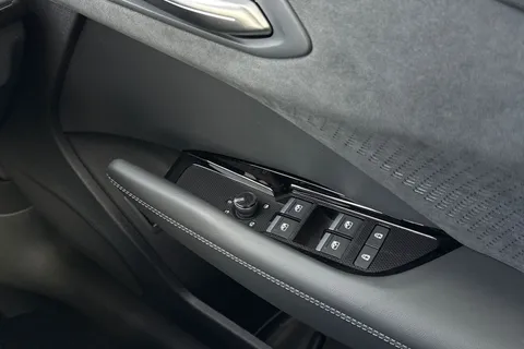  Audi Q3 1.5 TFSI S line S Tronic Euro 6 (s/s) 5dr Thumbnail #33