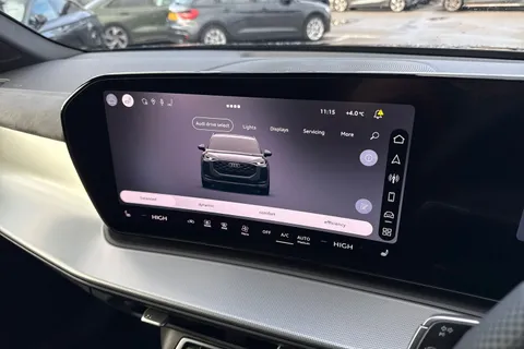  Audi Q3 1.5 TFSI S line S Tronic Euro 6 (s/s) 5dr Thumbnail #39