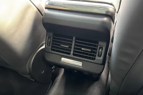 KW24OJE Land Rover Range Rover Evoque 2.0 D200 Dynamic HSE 5dr Thumbnail #20