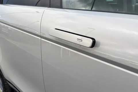 KW24OJE Land Rover Range Rover Evoque 2.0 D200 Dynamic HSE 5dr Thumbnail #31