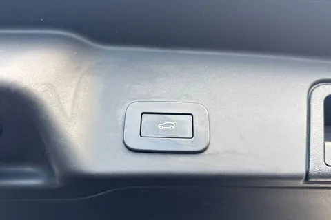 KW24OJE Land Rover Range Rover Evoque 2.0 D200 Dynamic HSE 5dr Thumbnail #32