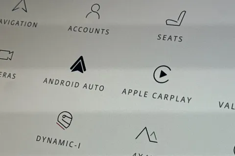 KW24OJE Land Rover Range Rover Evoque 2.0 D200 Dynamic HSE 5dr Thumbnail #37