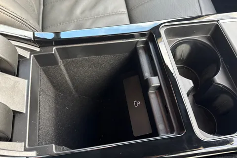 KW24OJE Land Rover Range Rover Evoque 2.0 D200 Dynamic HSE 5dr Thumbnail #49