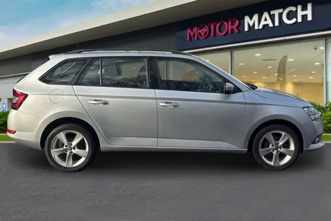 MJ22WWL Škoda Fabia 1.0 TSI SE L Euro 6 (s/s) 5dr Thumbnail #4