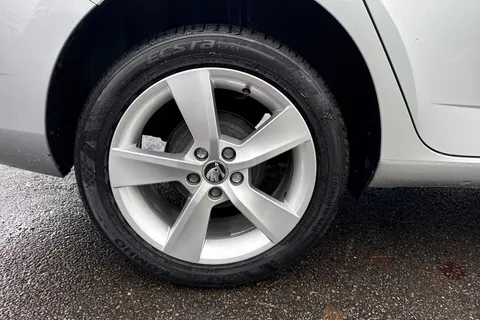 MJ22WWL Škoda Fabia 1.0 TSI SE L Euro 6 (s/s) 5dr Thumbnail #8