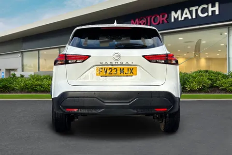 FV23MJX Nissan Qashqai 1.3 DIG-T MHEV Acenta Premium XTRON Euro 6 (s/s) 5dr Thumbnail #5