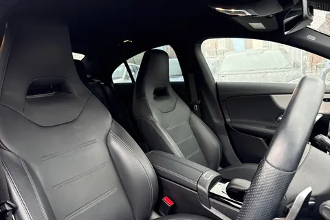 WM72AHD Mercedes-Benz Cla Class 1.3 CLA180 AMG Line (Executive) Coupe 7G-DCT Euro 6 (s/s) 4dr Thumbnail #22