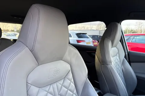 MP73XNV Audi SQ7 Black Edition TFSI 507 PS tiptronic Thumbnail #22