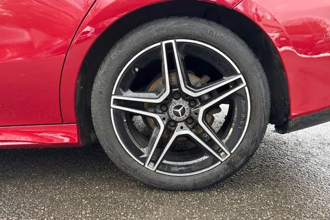 WM72AHD Mercedes-Benz Cla Class 1.3 CLA180 AMG Line (Executive) Coupe 7G-DCT Euro 6 (s/s) 4dr Thumbnail #24