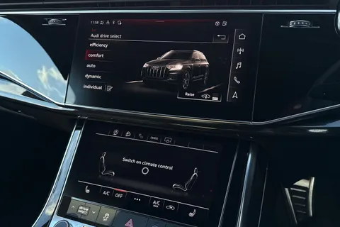 MP73XNV Audi SQ7 Black Edition TFSI 507 PS tiptronic Thumbnail #32