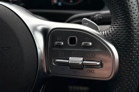 WM72AHD Mercedes-Benz Cla Class 1.3 CLA180 AMG Line (Executive) Coupe 7G-DCT Euro 6 (s/s) 4dr Thumbnail #38