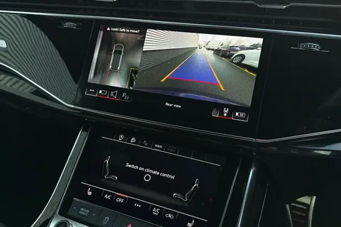 MP73XNV Audi SQ7 Black Edition TFSI 507 PS tiptronic Thumbnail #43