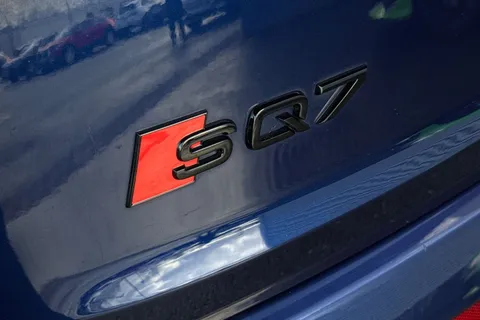 MP73XNV Audi SQ7 Black Edition TFSI 507 PS tiptronic Thumbnail #46