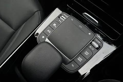 WM72AHD Mercedes-Benz Cla Class 1.3 CLA180 AMG Line (Executive) Coupe 7G-DCT Euro 6 (s/s) 4dr Thumbnail #54