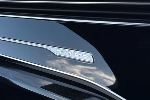 MP73XNV Audi SQ7 Black Edition TFSI 507 PS tiptronic Thumbnail #58