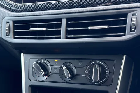 SK74FYT Volkswagen Polo 1.0 TSI Match 5dr App Connect | Acc Thumbnail #18