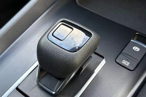 YF72UNV Nissan Qashqai 1.3 DIG-T MHEV Acenta Premium XTRON Euro 6 (s/s) 5dr Thumbnail #35