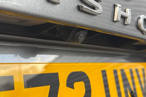 YF72UNV Nissan Qashqai 1.3 DIG-T MHEV Acenta Premium XTRON Euro 6 (s/s) 5dr Thumbnail #40