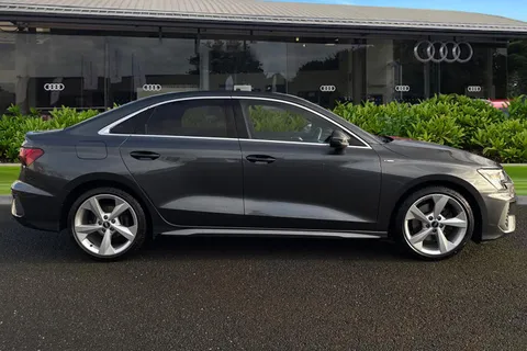 RK21OPF Audi A3 S line 35 TFSI  150 PS S tronic Thumbnail #4