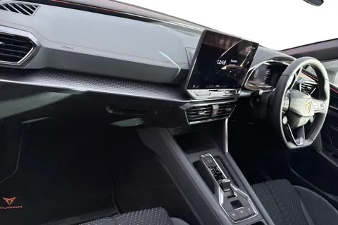 DA25KWF CUPRA Leon 1.5 eHybrid 25.8kWh VZ3 DSG Euro 6 (s/s) 5dr Thumbnail #15