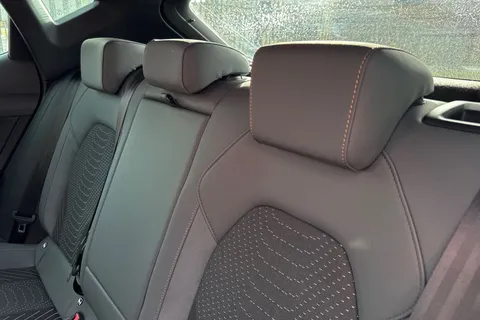 DA25KWF CUPRA Leon 1.5 eHybrid 25.8kWh VZ3 DSG Euro 6 (s/s) 5dr Thumbnail #19