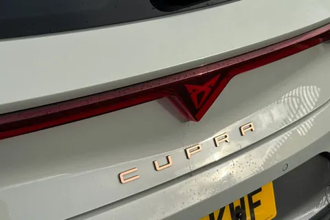 DA25KWF CUPRA Leon 1.5 eHybrid 25.8kWh VZ3 DSG Euro 6 (s/s) 5dr Thumbnail #29