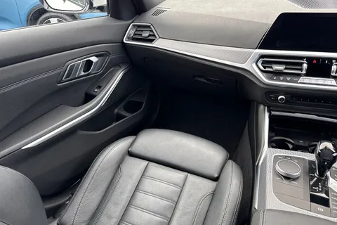 BP70OJO BMW 3 Series 2.0 330e 12kWh M Sport Auto Euro 6 (s/s) 4dr Thumbnail #16