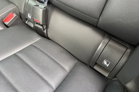 BP70OJO BMW 3 Series 2.0 330e 12kWh M Sport Auto Euro 6 (s/s) 4dr Thumbnail #36