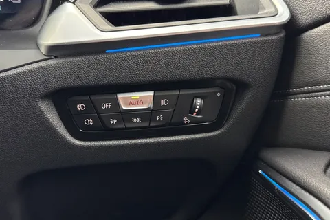 BP70OJO BMW 3 Series 2.0 330e 12kWh M Sport Auto Euro 6 (s/s) 4dr Thumbnail #45